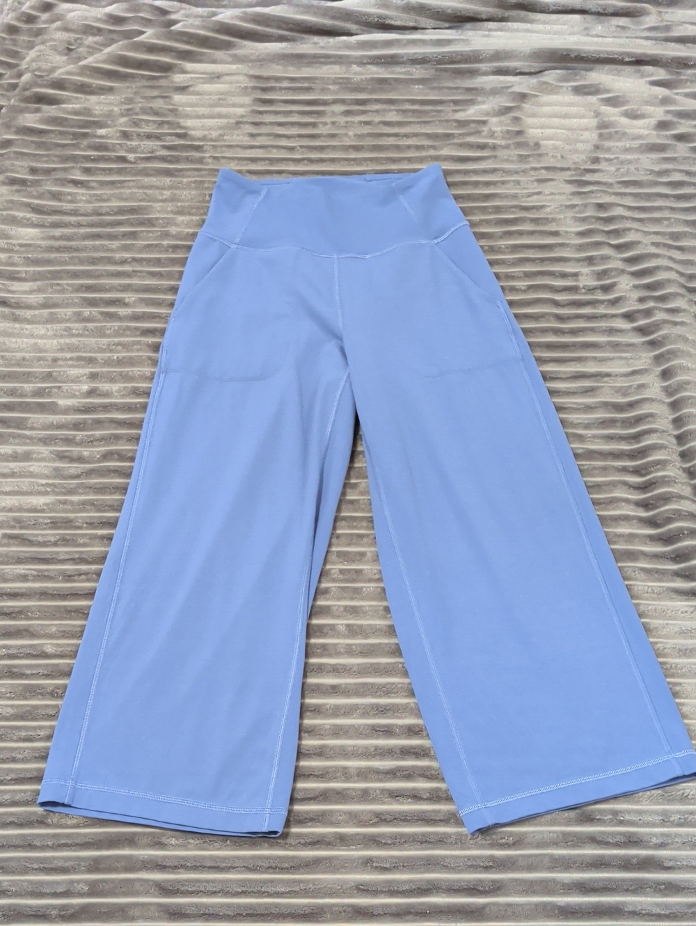 lululemon athletica Wide-Leg Pants in Slate Blue